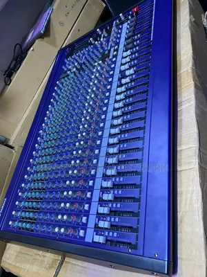 Yamaha Mg24/14fx Analog Mixing
