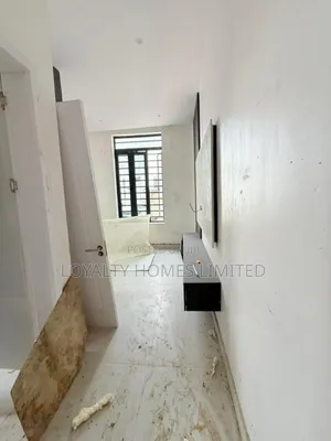 4bdrm Duplex in Adeniyi Jones for sale