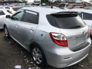Toyota Matrix 2010 Silver