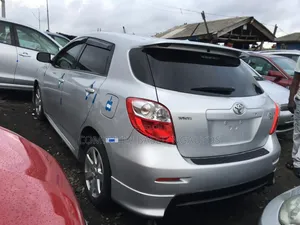 Toyota Matrix 2010 Silver