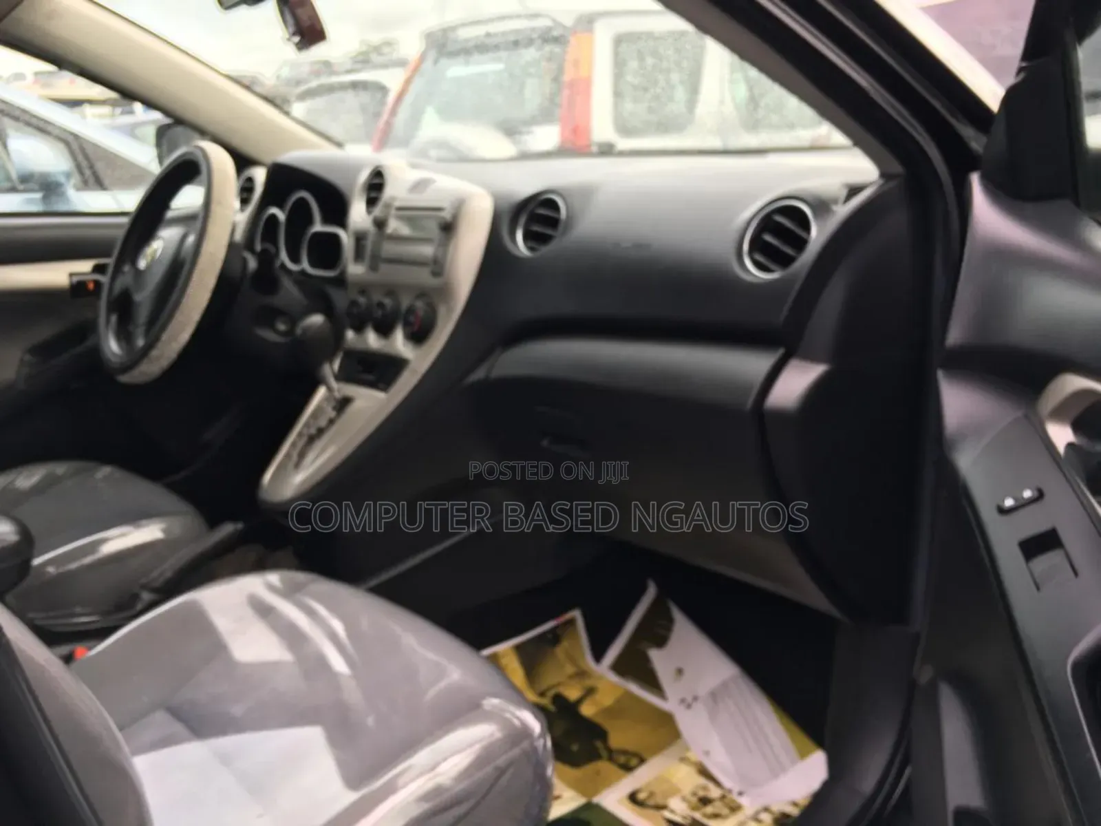 Toyota Matrix 2010 Silver