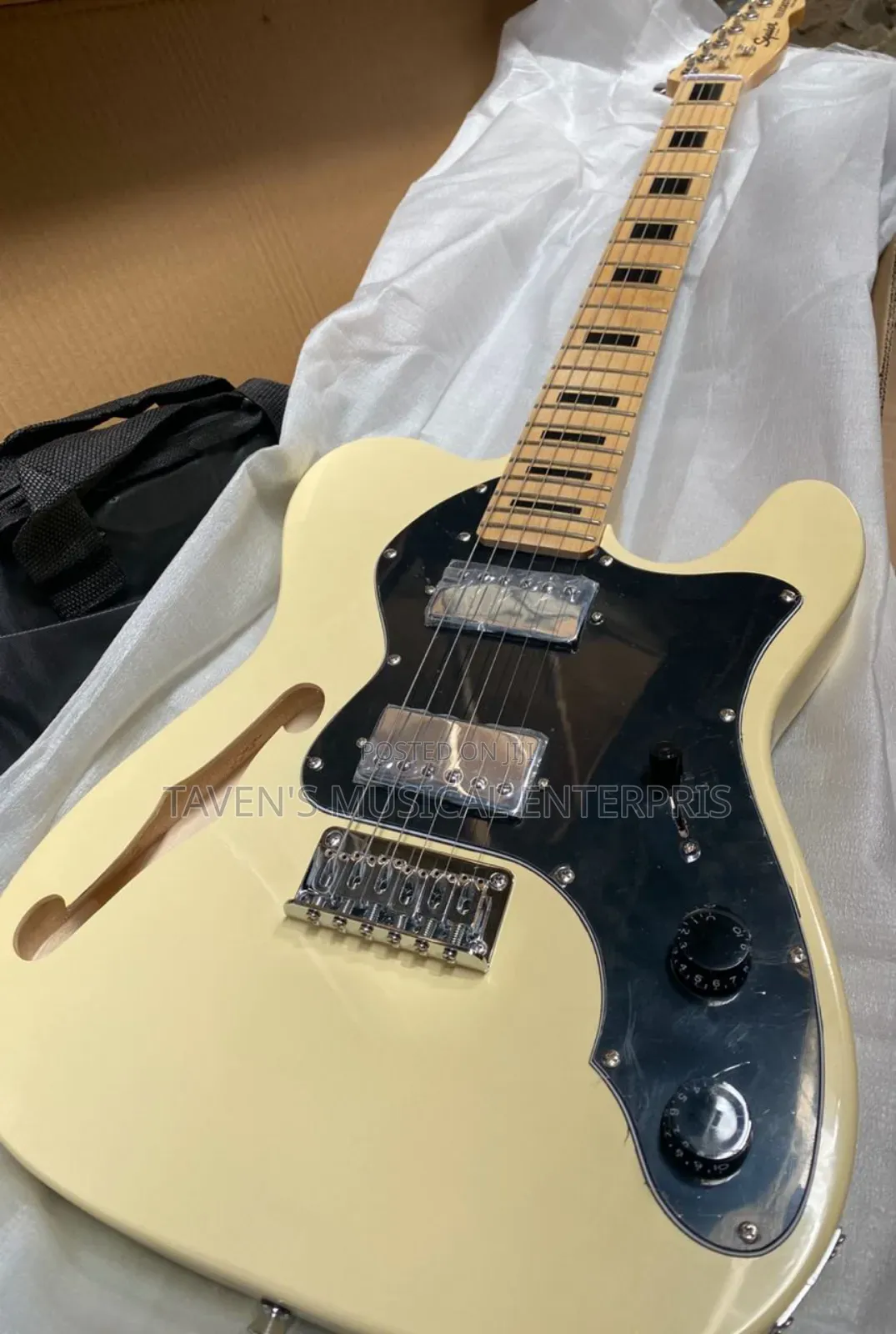 Squier Classic Vibe Telecaster Thinline Electric Guitar.