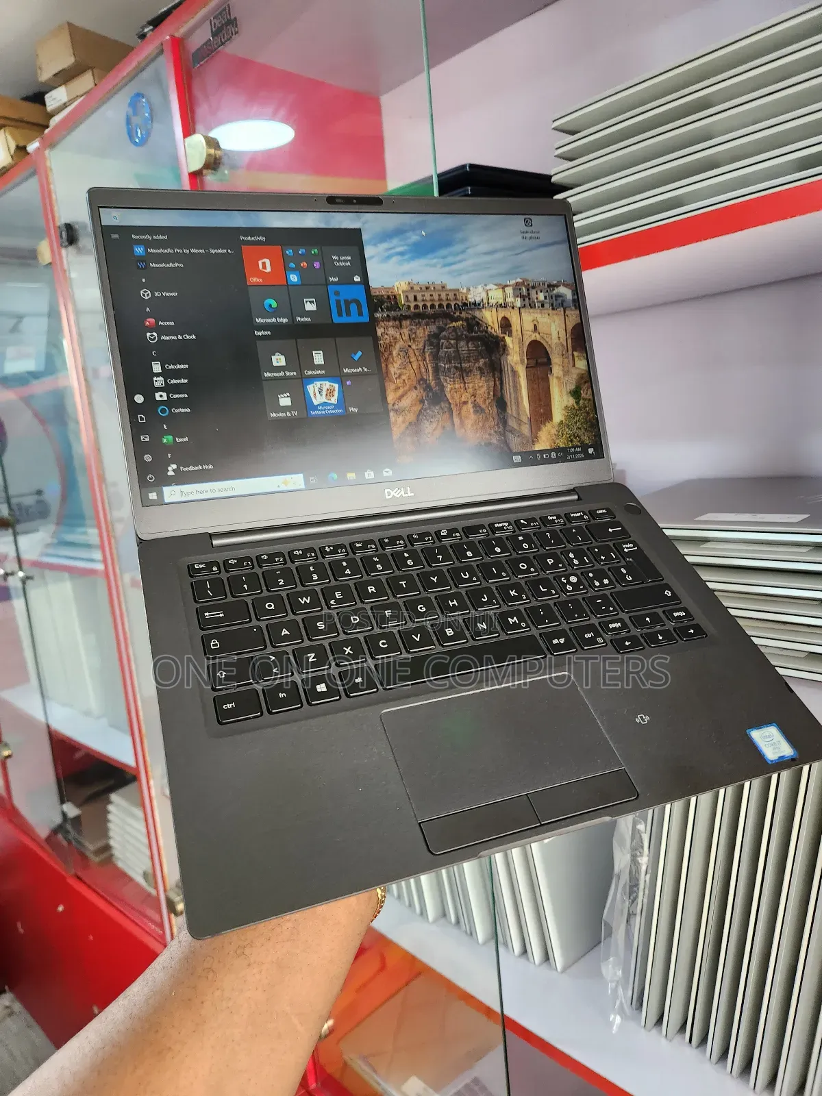 Laptop Dell Latitude 7300 16GB Intel Core i7 SSD 256GB