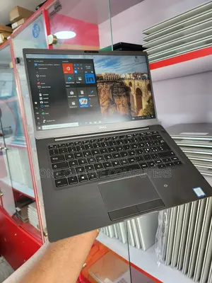 Laptop Dell Latitude 7300 16GB Intel Core i7 SSD 256GB