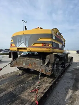 Cat M318 Excavator Wheel