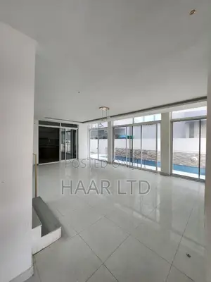 5bdrm Duplex in Lekki Phase 2 for rent