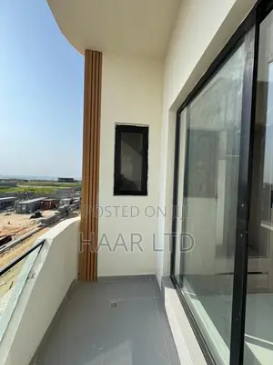2bdrm Apartment in Lekki Phase 1 for rent