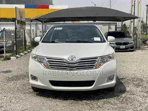 Toyota Venza V6 AWD 2011 White