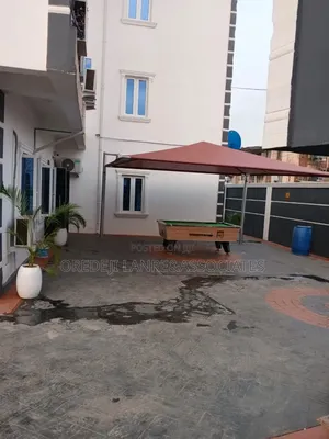 Short Let Apartment Available Now