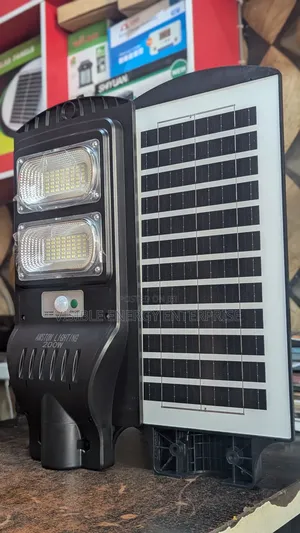 Amston 200w Solar Street