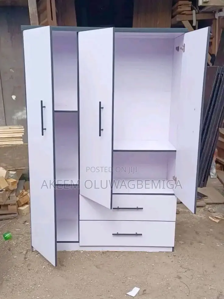 Fully Furnished Wardrobe