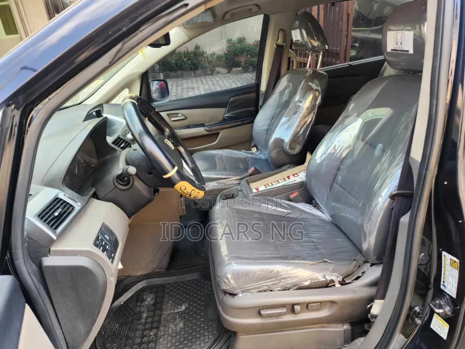 Honda Odyssey Touring 2012 Black