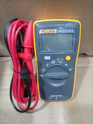 Fluke 101 Digital Multimeter