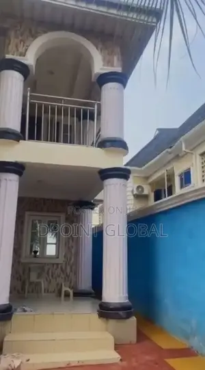 7bdrm Duplex in In Estate, Ipaja for sale