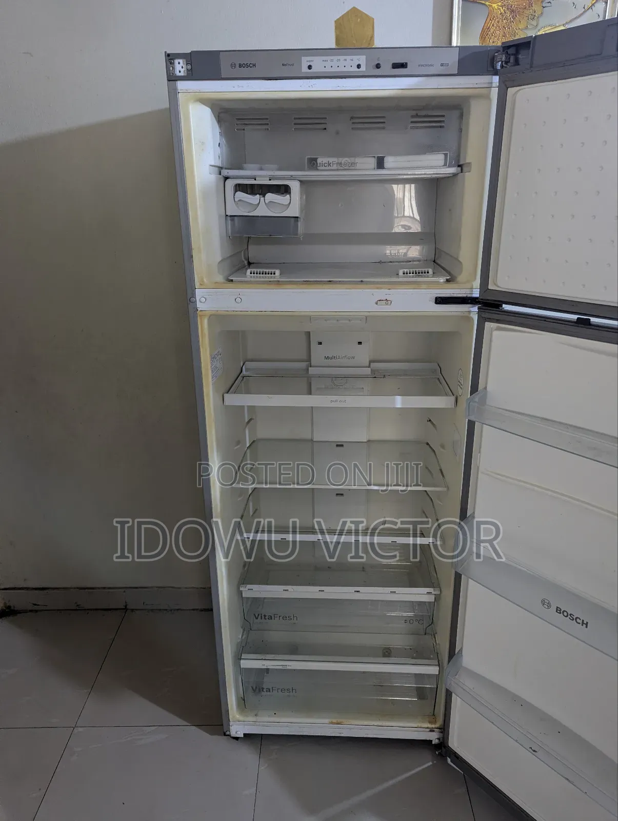 Bosch 297 Liters Refrigerator