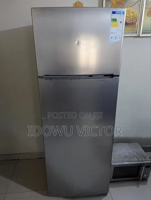 Bosch 297 Liters Refrigerator