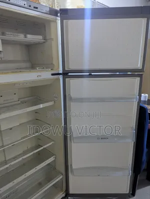 Bosch 297 Liters Refrigerator