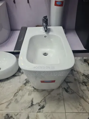 (Ositini  Italian) Urinary Bidet
