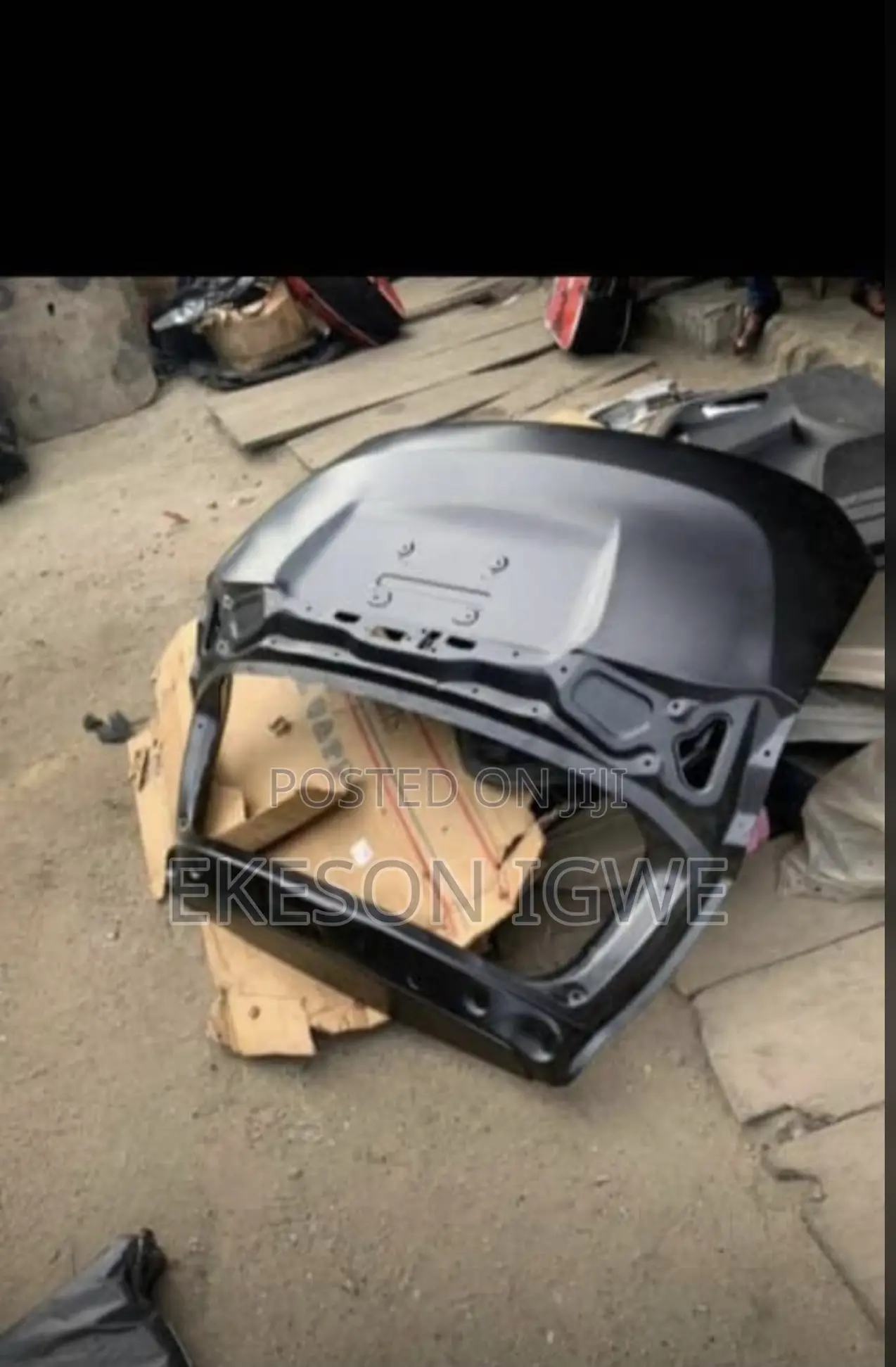 Boot Toyota Rav4 2017-018