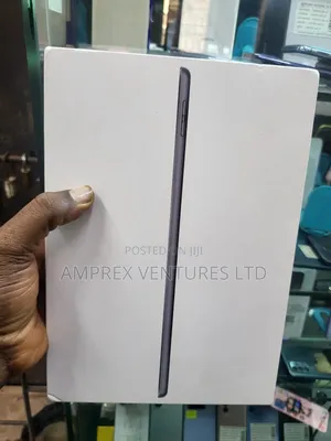 Apple iPad 10.2 (2021) 64 GB Gray