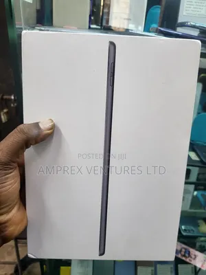 Apple iPad 10.2 (2021) 64 GB Gray