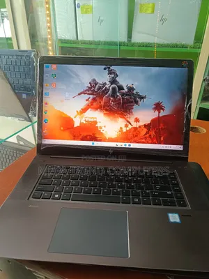 Laptop HP ZBook Studio G4 16GB Intel Core i7 SSD 256GB