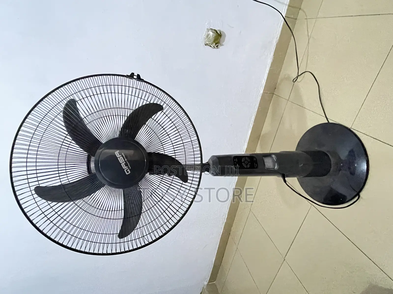 Qasa Rechargeable Fan