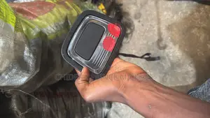 Booth Board May Cover Handle for All Benz