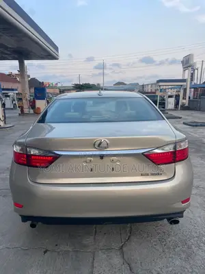 Lexus ES 2014 Gold