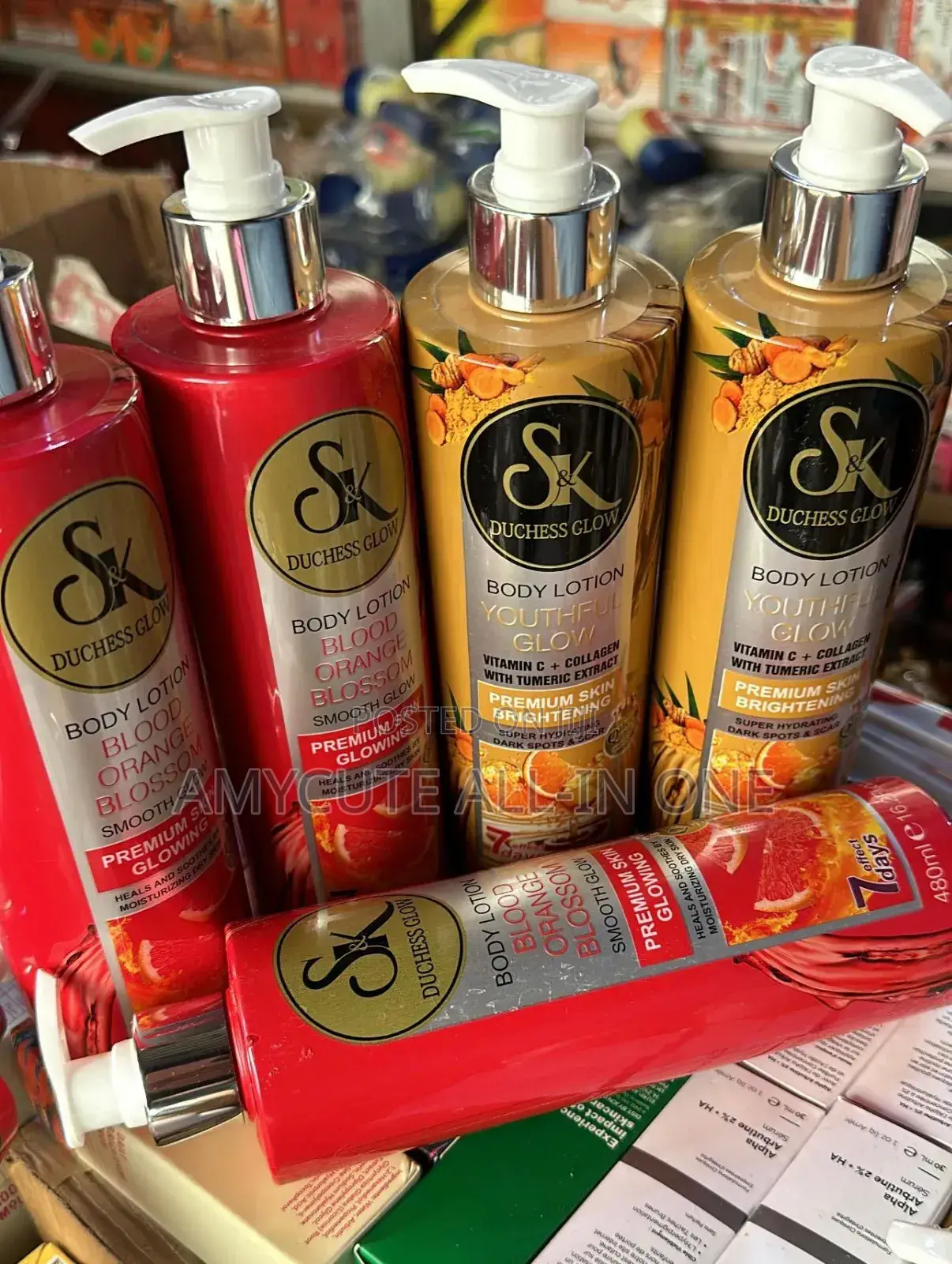 S K Duchess Glow Body Lotion