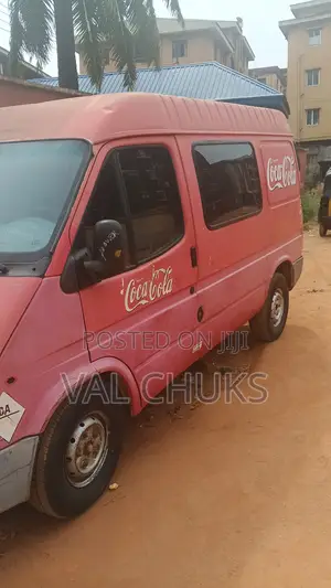 Ford Transit 1997 Red