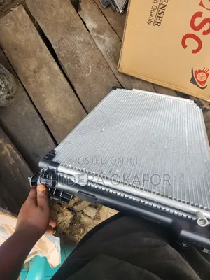 Radiator and Fan and Condenser for Toyota Rav4 2020