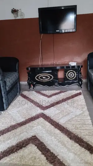 Royal Medium Table and Tv Stand