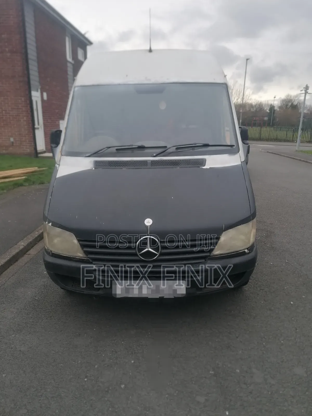 Mercedes-Benz Sprinter 2002 White