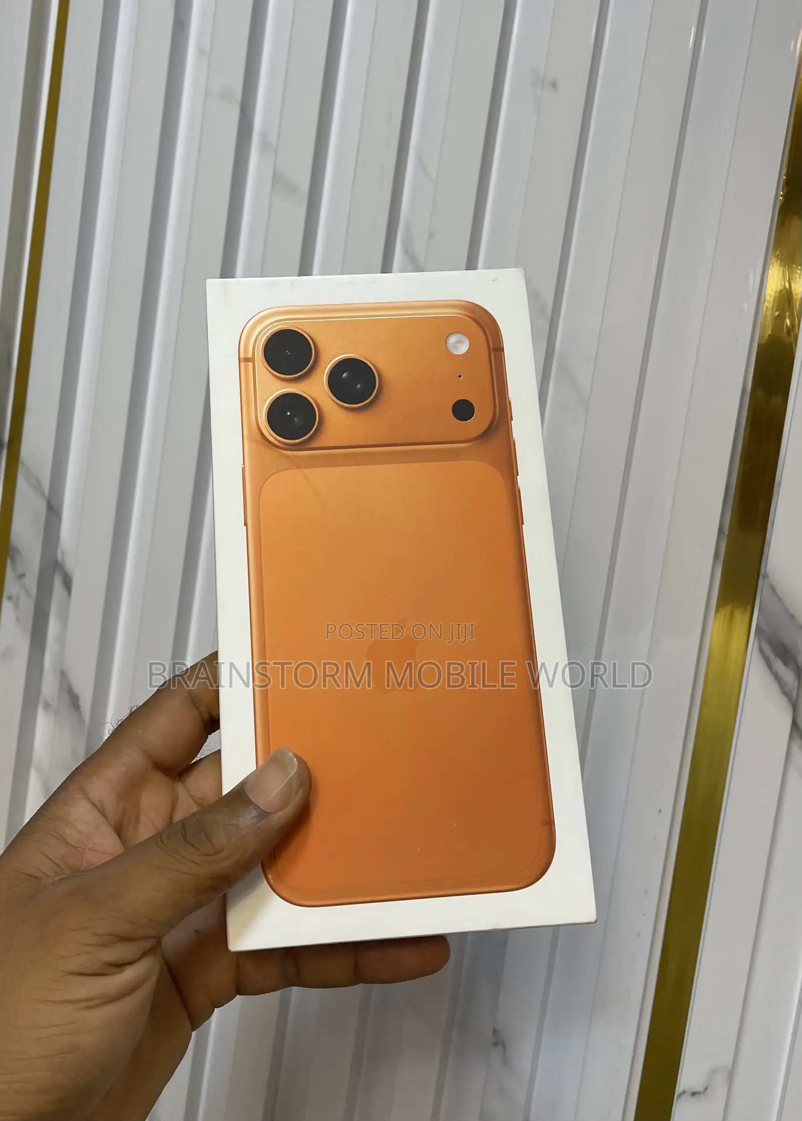 New Apple iPhone 17 Pro Max 256 GB Orange