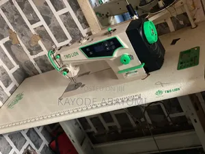 Industrial Sewing Machine