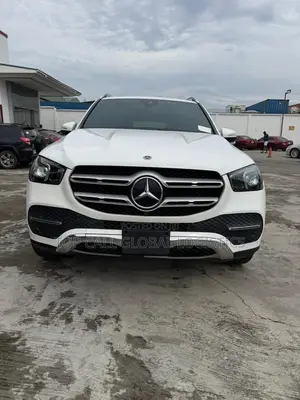Mercedes-Benz GLE-Class GLE 400 4MATIC 2023 White