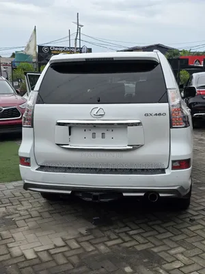 Lexus GX 2018 White