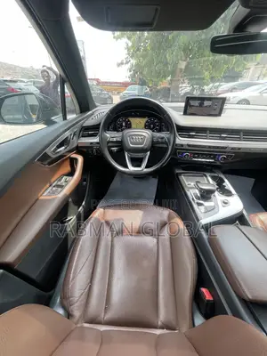 Audi Q7 2019 Black