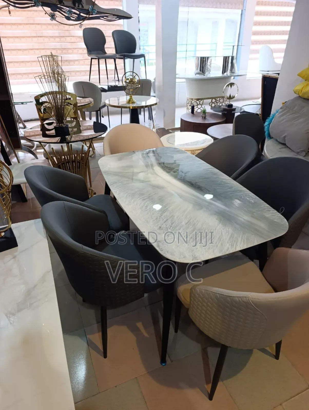 High Quality Dinning Table and 6 Leather Chairs