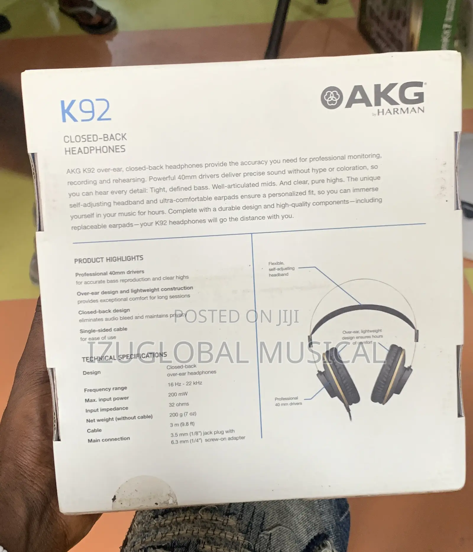 Akg Closed- Back Headphone