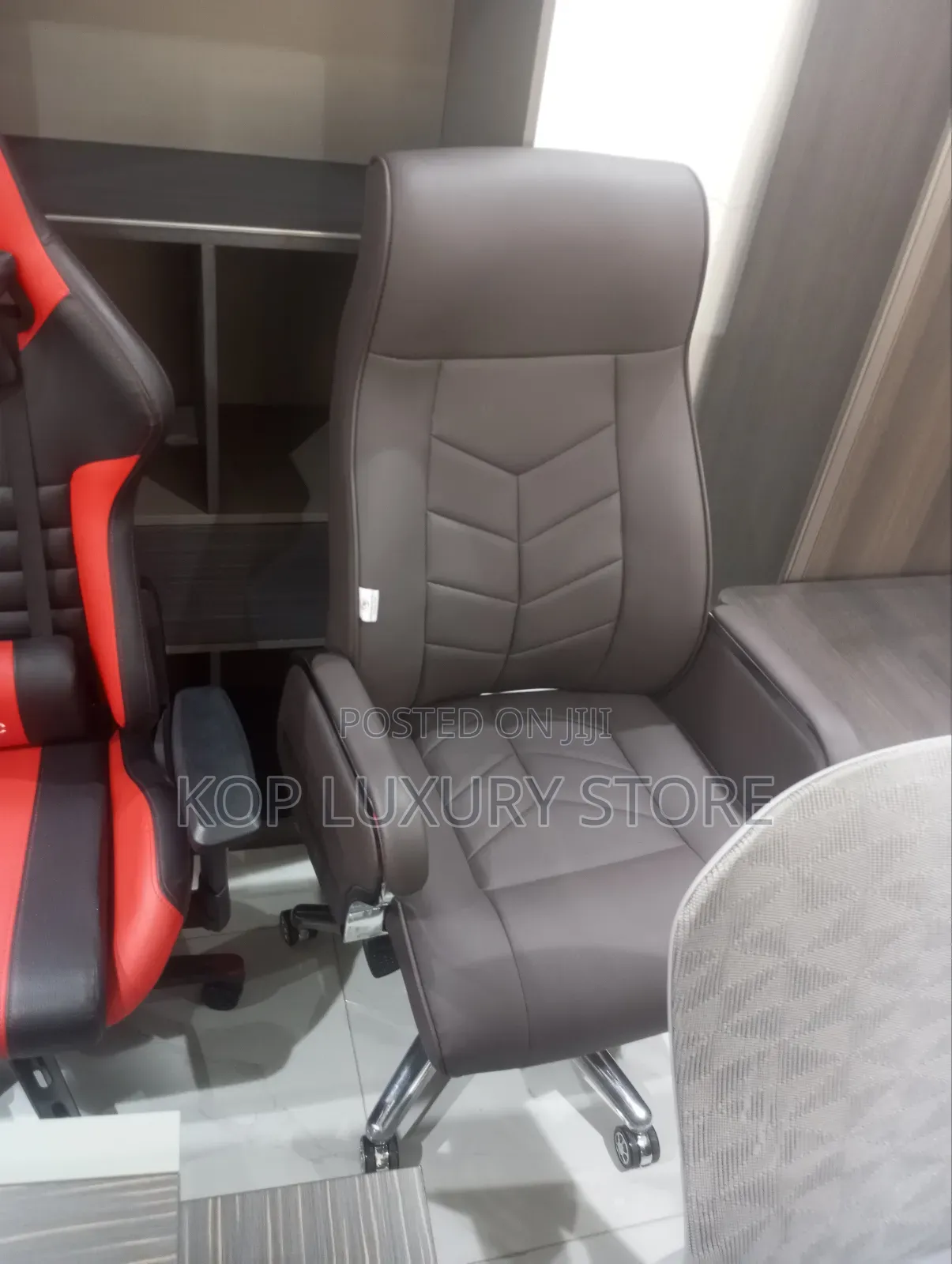 Executive Office Chair