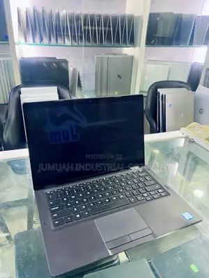 Laptop Dell Latitude 5300 8GB Intel Core I5 SSD 256GB