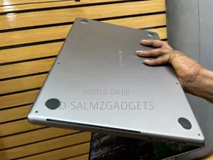 Laptop Apple MacBook Pro 2023 M2 Max 64GB Apple M2 SSD 1T