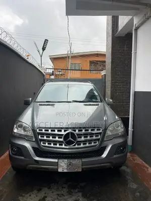 Mercedes-Benz M Class ML 350 4Matic 2011 Silver