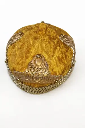 Wedding Trad Crown Cap