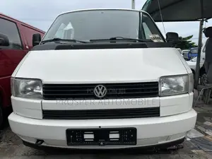 Volkswagen Transporter 2007 White
