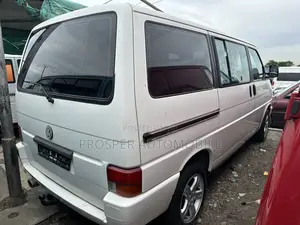 Volkswagen Transporter 2007 White