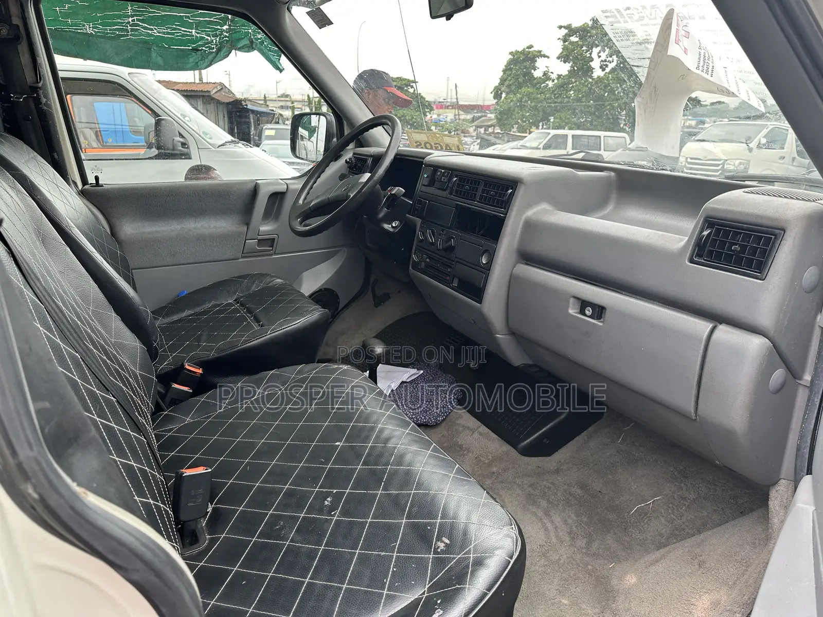 Volkswagen Transporter 2007 White