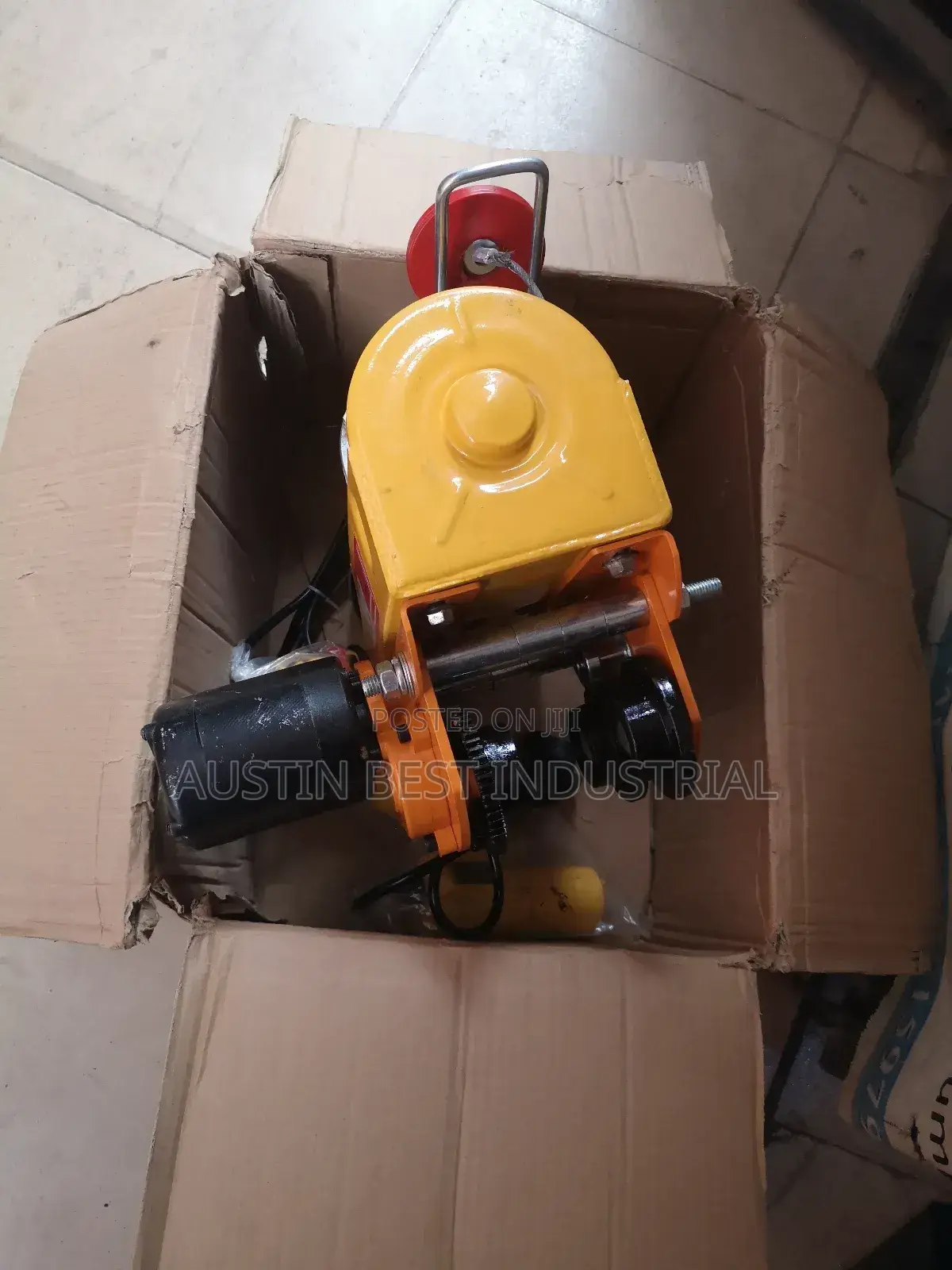 Electric Hoist Movable Front and Back 500kg